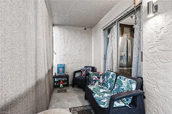 4150 Looking Glass LN #3903, Naples, FL 34112