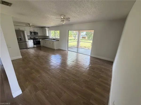 937 SW 52nd ST, Cape Coral, FL 33914