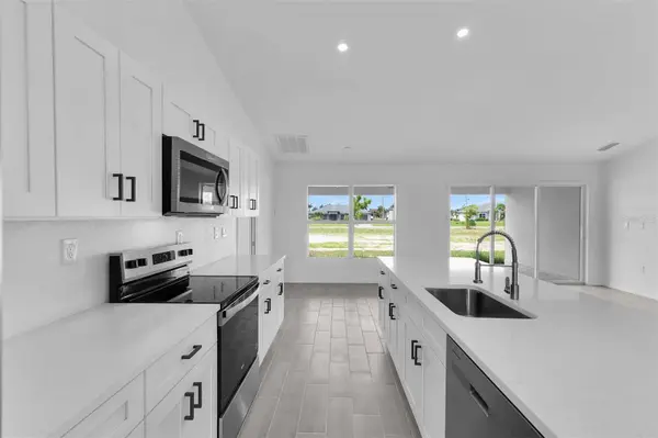 4130 NW 33RD ST, Cape Coral, FL 33993