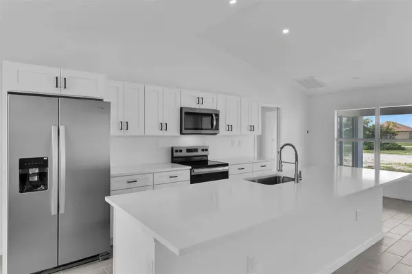 4130 NW 33RD ST, Cape Coral, FL 33993