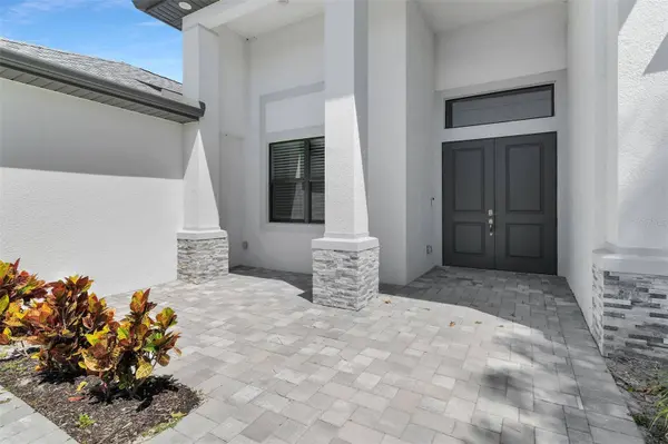 635 NE 7TH TER, Cape Coral, FL 33909