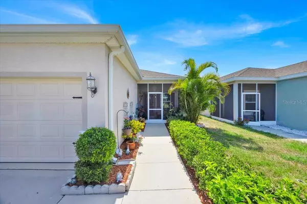 3193 WHISPERING TRAILS AVE, Winter Haven, FL 33884