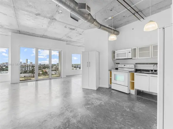10 SW South River Dr #1506, Miami, FL 33130