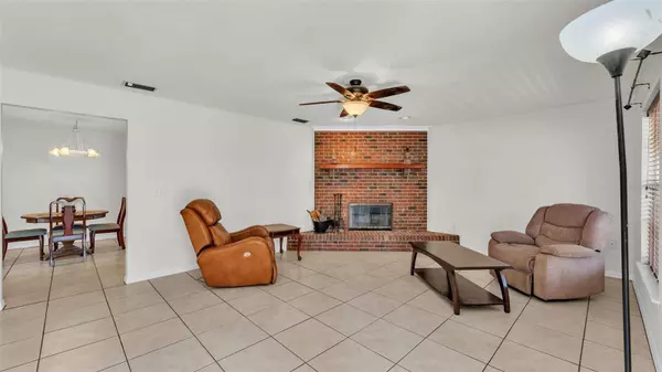 1055 SUNSET AVE, Bartow, FL 33830