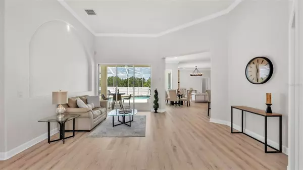 6707 HILLIS DR, Lakeland, FL 33813