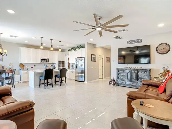 2881 MISTY MARBLE DR, Zephyrhills, FL 33540