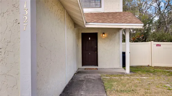 1327 BRAMBLEWOOD DR, Lakeland, FL 33811