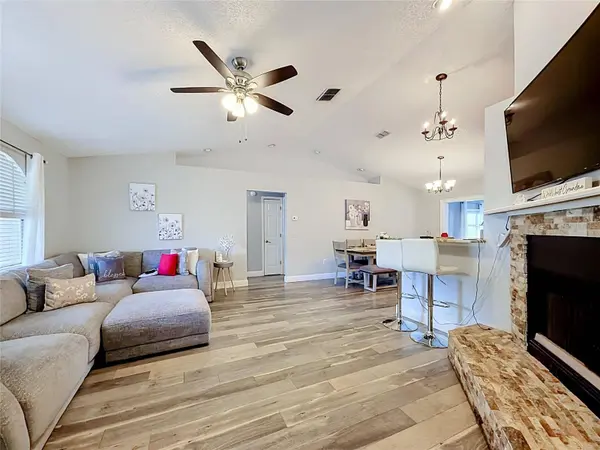 218 GLENRIDGE LOOP N, Lakeland, FL 33809