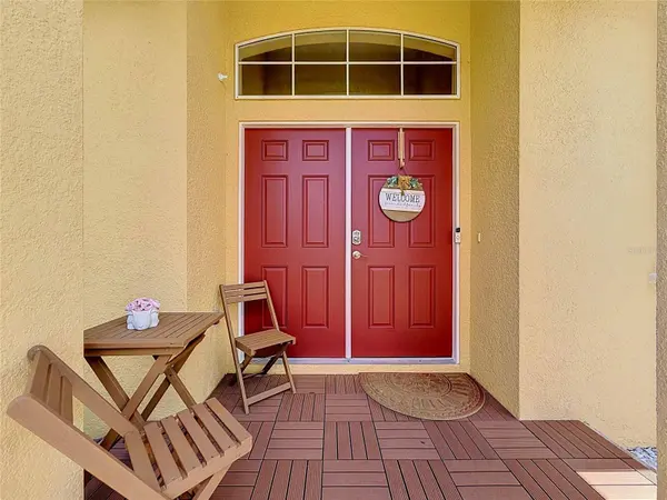 8230 WOODVINE CIR, Lakeland, FL 33810