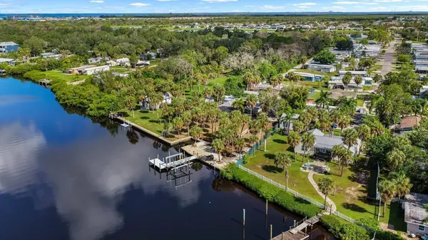102 TROUVE LN, Ruskin, FL 33570