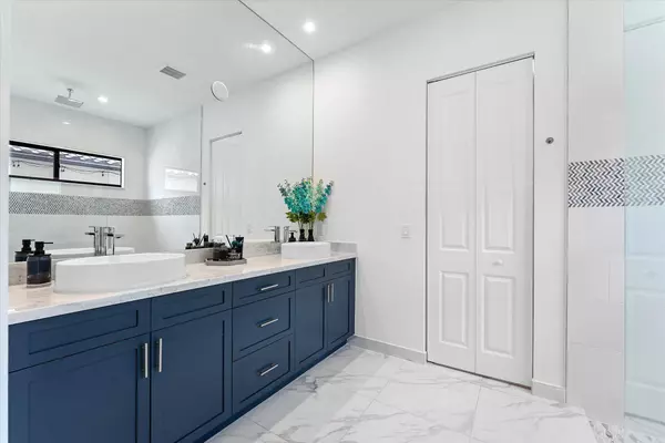 4406 SW 176th Ave, Miramar, FL 33029-5268