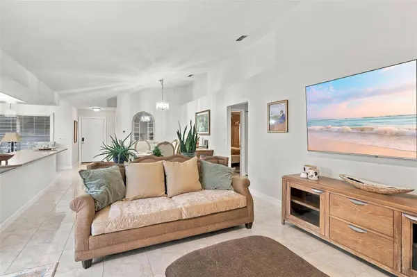 Edgewater, FL 32141