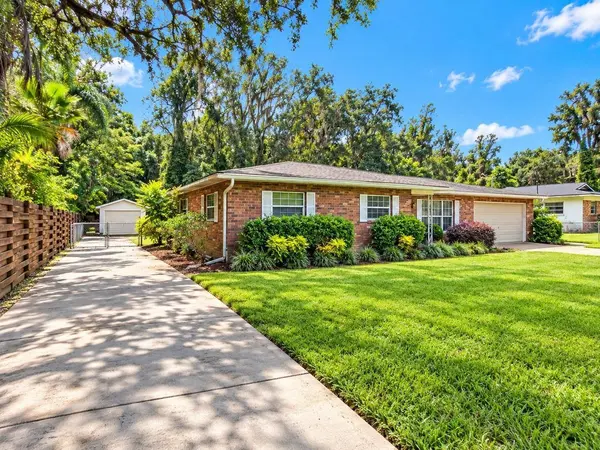 2248 TROPICAL TER, Deland, FL 32724