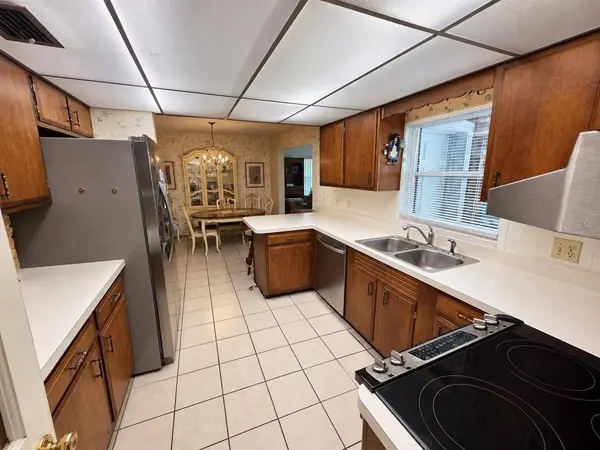 2248 TROPICAL TER, Deland, FL 32724