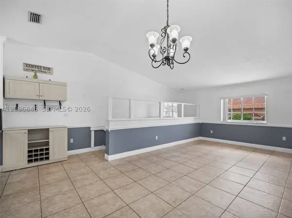 Hialeah, FL 33016
