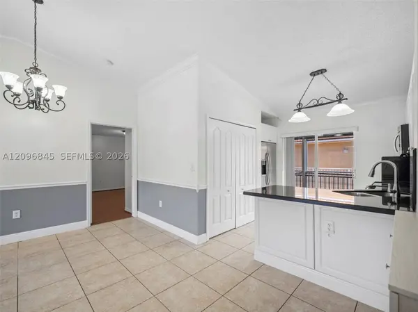 Hialeah, FL 33016
