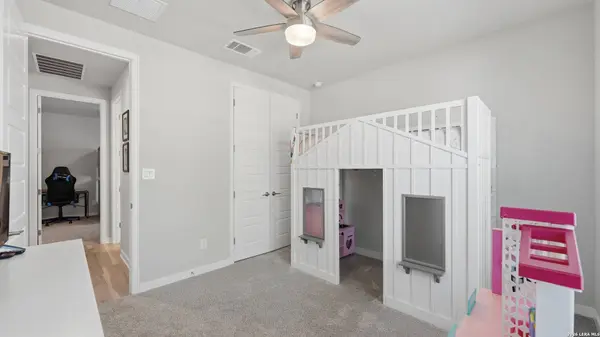 1370 Sahms, New Braunfels, TX 78132
