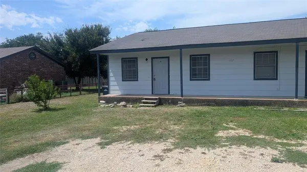 107 Beck ST #B, Florence, TX 76527