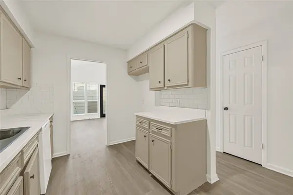 4202 Boone RD, Houston, TX 77072
