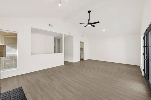 4202 Boone RD, Houston, TX 77072
