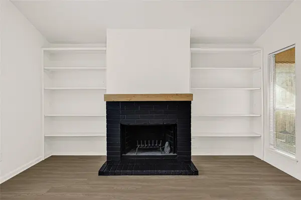 4202 Boone RD, Houston, TX 77072