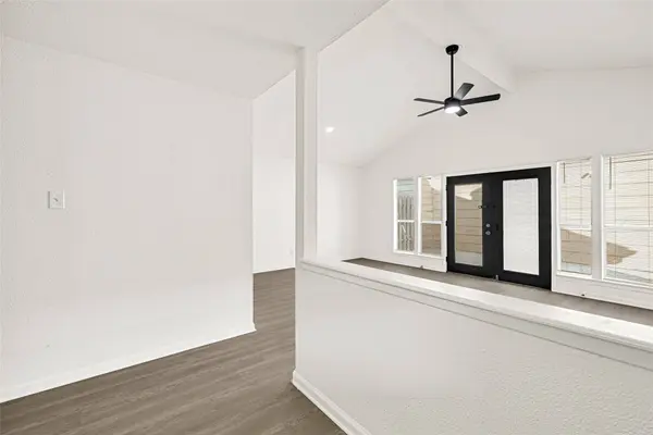 4202 Boone RD, Houston, TX 77072