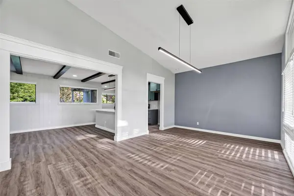 11619 Possum Hollow LN, Houston, TX 77065