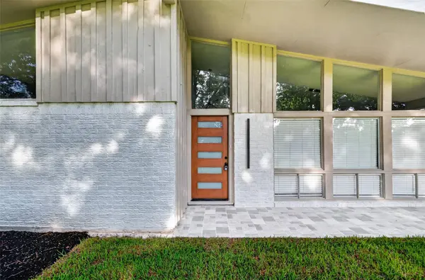 11619 Possum Hollow LN, Houston, TX 77065