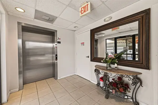 6633 W Sam Houston Pkwy S #3C, Houston, TX 77072