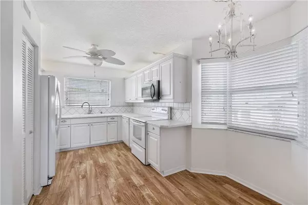 850 Lake Orchid CIR #109, Vero Beach, FL 32962