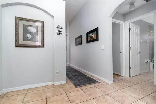 1315 VISTA DEL LAGO BLVD, Dundee, FL 33838