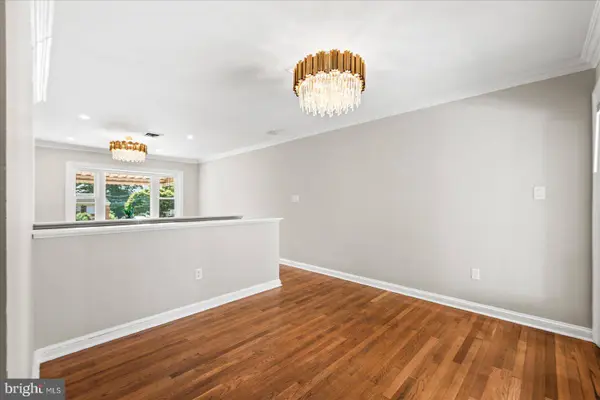 2006 CUMBERLAND DR, Woodbridge, VA 22191