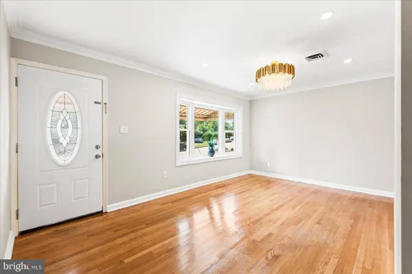2006 CUMBERLAND DR, Woodbridge, VA 22191