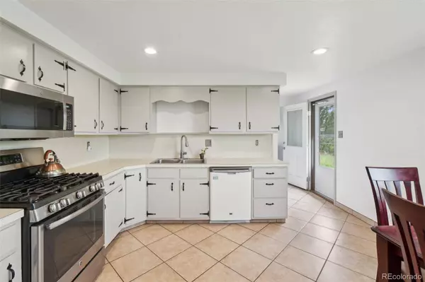 12734 Anhawa AVE, Longmont, CO 80503