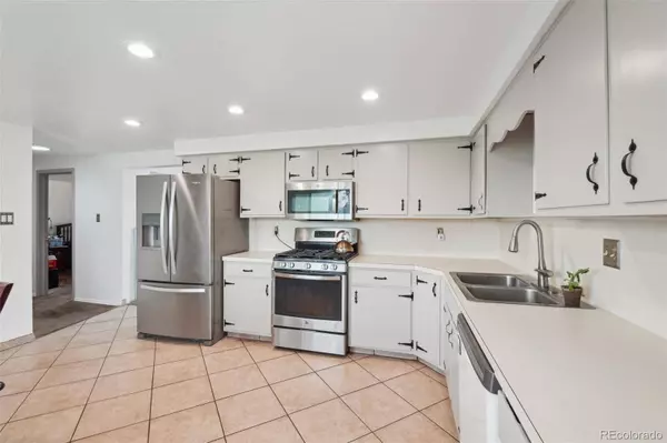 12734 Anhawa AVE, Longmont, CO 80503