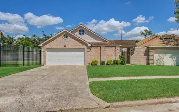 4638 Green Trail DR, Houston, TX 77084