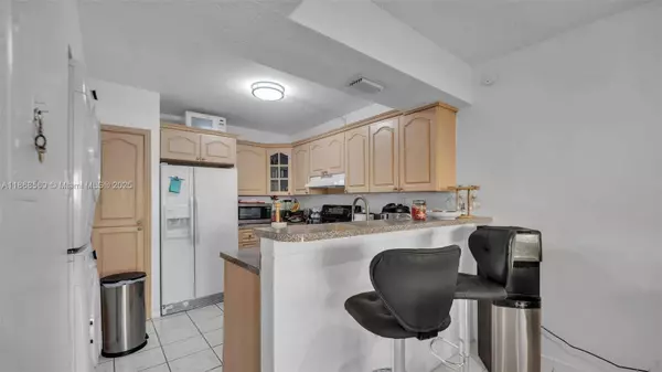 15480 SW 82nd Ln #218, Miami, FL 33193