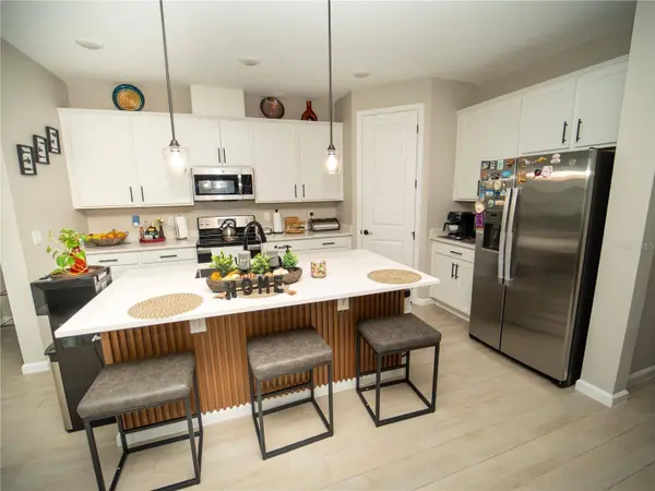 233 HILLTOP BLOOM LOOP, Haines City, FL 33844