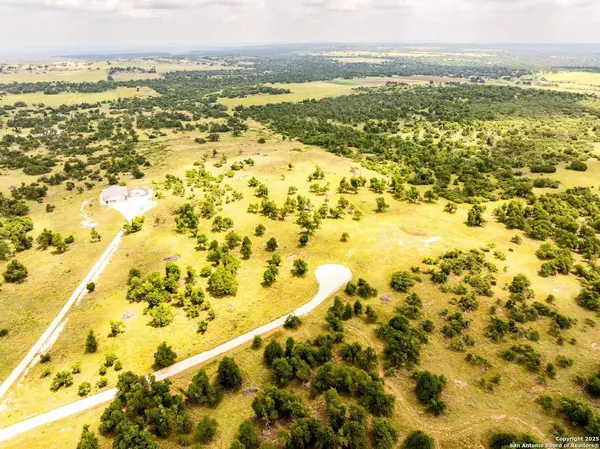 596 Ruger, Fredericksburg, TX 78624