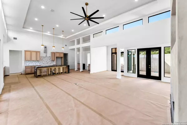 23205 Logan Canyon, San Antonio, TX 78205