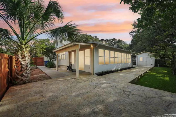 2702 Stone Edge, San Antonio, TX 78232