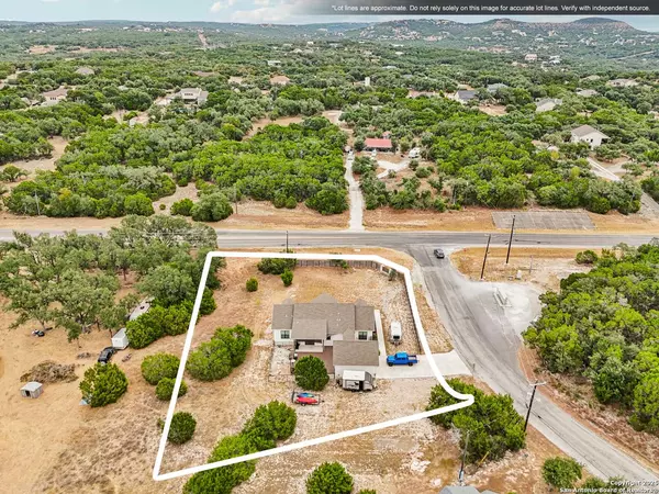 120 Golden Eagle, Canyon Lake, TX 78133