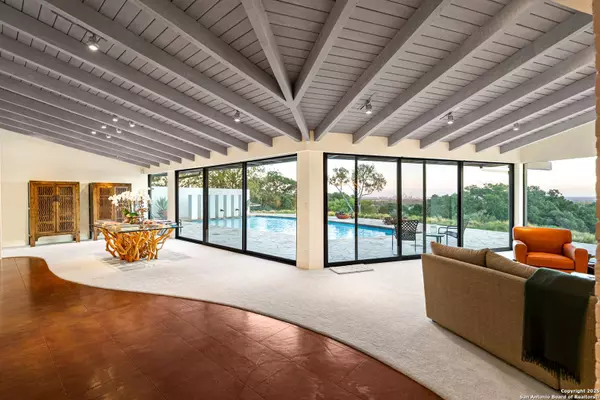 203 Lakeridge, San Antonio, TX 78229