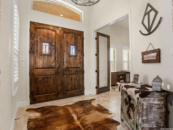 1530 County Road 132, Floresville, TX 78114