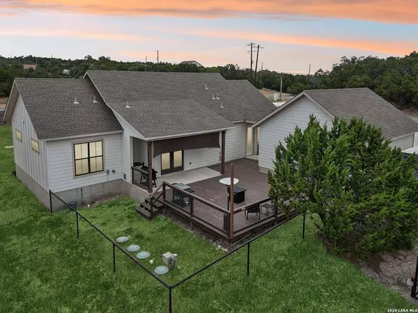 120 Golden Eagle Loop, Canyon Lake, TX 78133