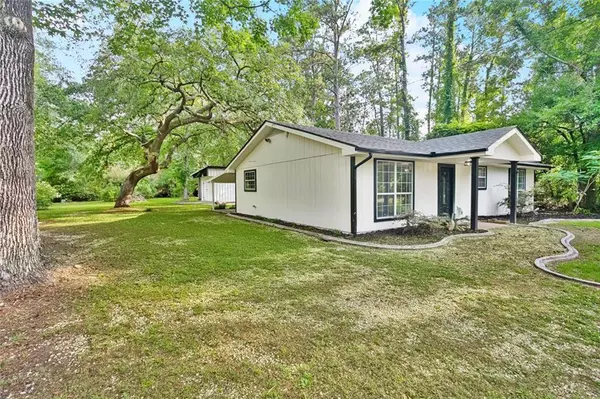 112 OAKWOOD DR, Slidell, LA 70460