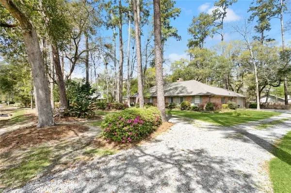 124 NORTH DR, Covington, LA 70433