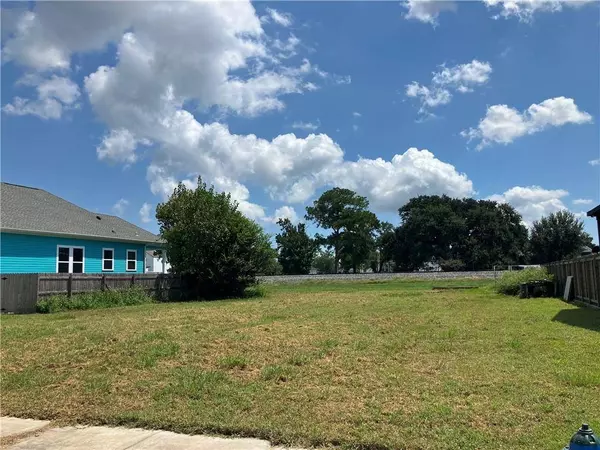 1901 AYCOCK ST, Arabi, LA 70032