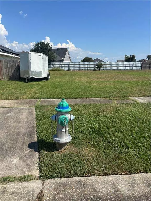 4317 E GENIE ST, Meraux, LA 70043