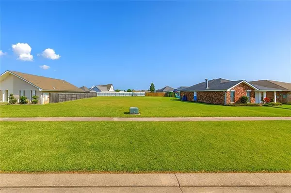 4317 E GENIE ST, Meraux, LA 70043